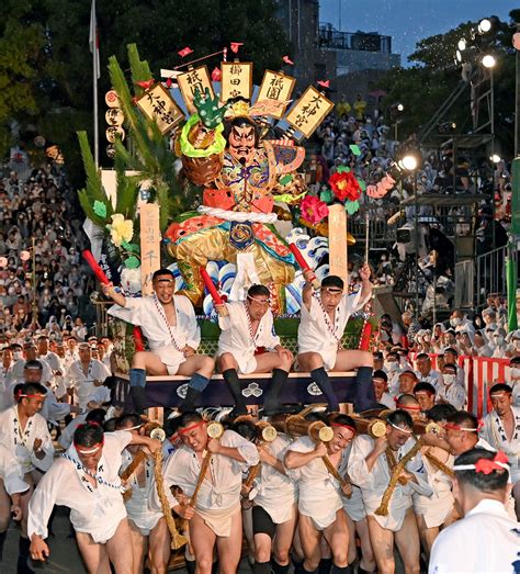 【福岡】博多祇園山笠とは？2022年の日程、女子ふ。